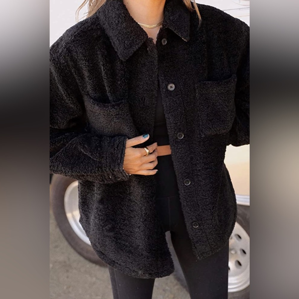 Bandier x Sincerely Jules, Women Aspen Sherpa Jacket Black/Leopards